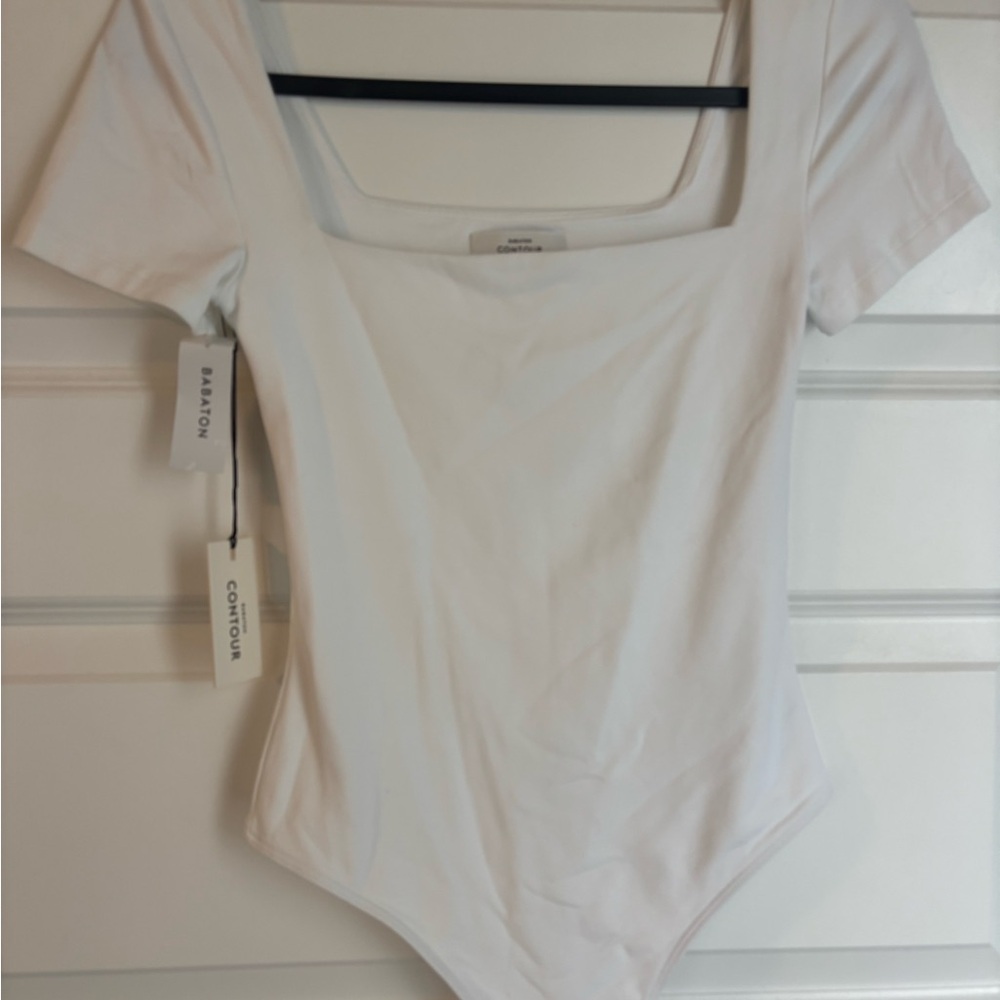 Aritzia Babaton Contour Short Sleeve Bodysuit White